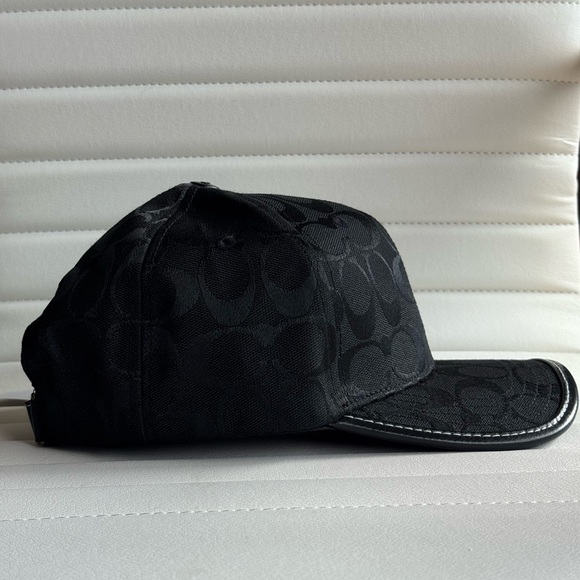 Coach Hat - Picture 4 of 9